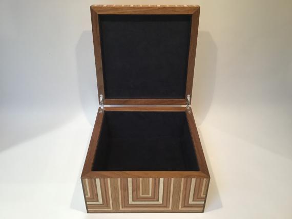 Picture of Veneered Geometrical Keepsake Box